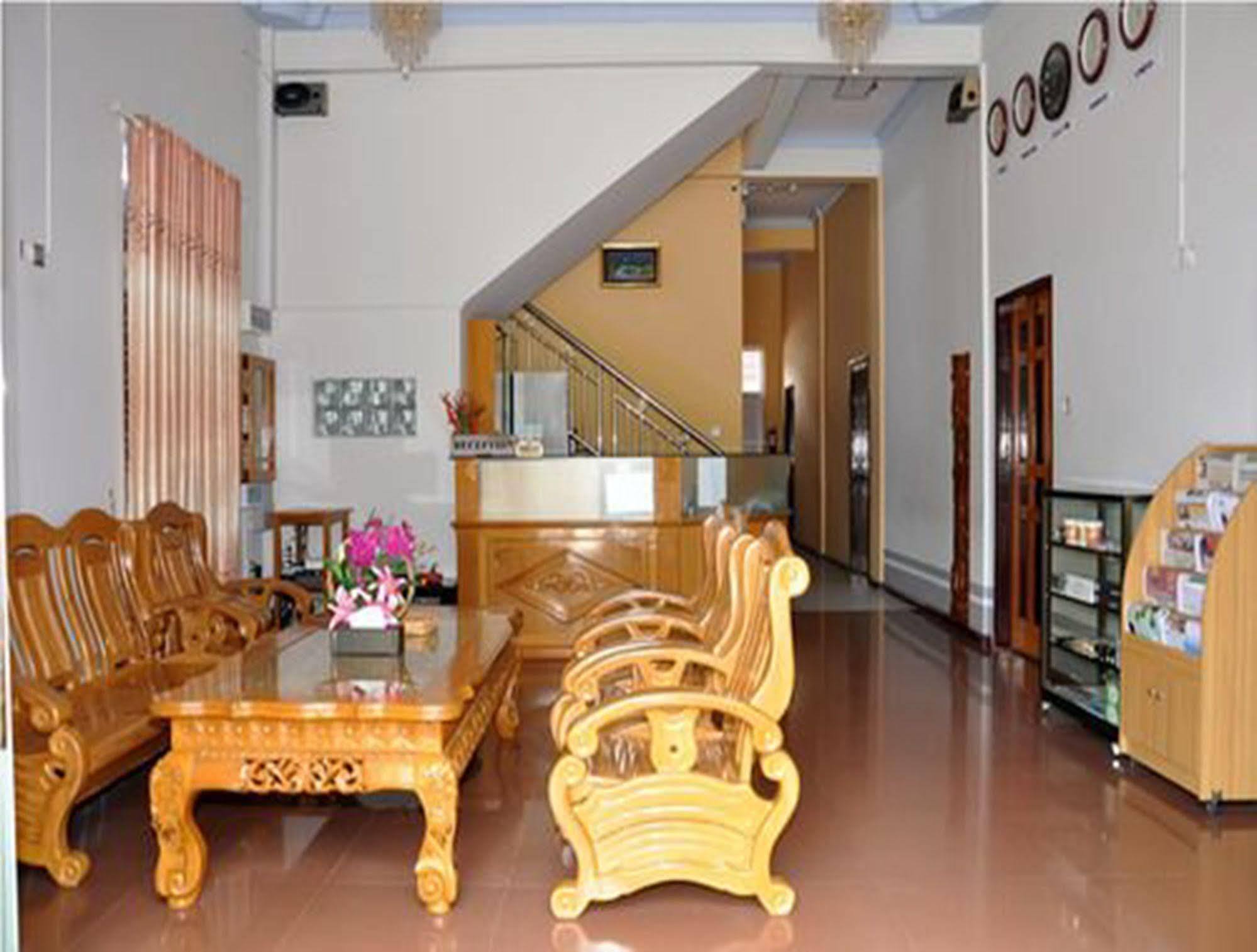 Royal Tulip Hotel Mandalay Exterior foto